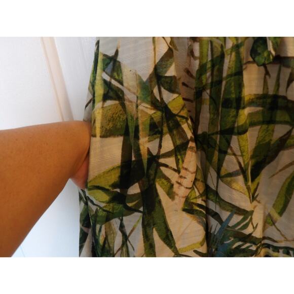 Taylor Tropical Leaf Maxi Dress Size 14 Resortwear Coastal Vibes Boho Chic - Picture 3 of 13